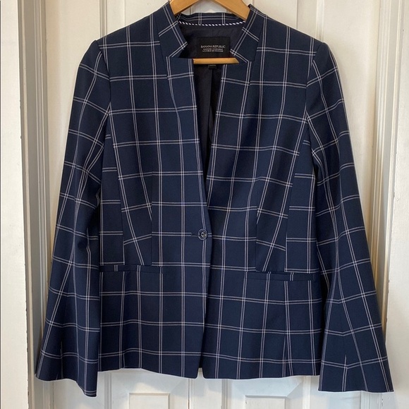Banana Republic Jackets & Blazers - Banana Republic Navy White Plaid Blazer with Bell Sleeves Academia Business